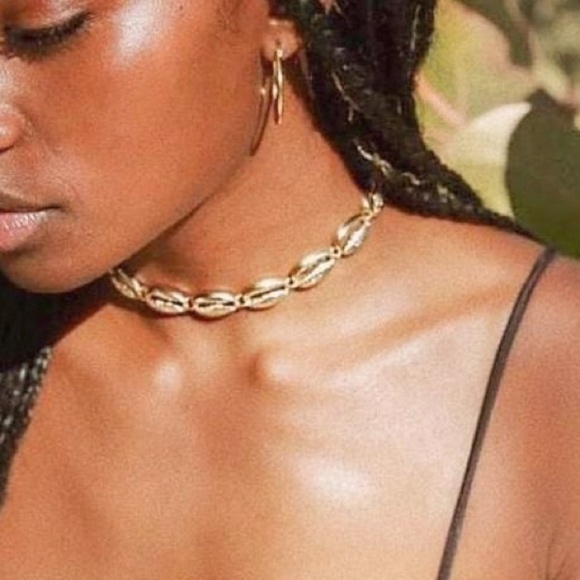 Revolve Ettika COWRIE SHELL 18K GOLD PLATED NECKLACE NWT - Picture 8 of 8